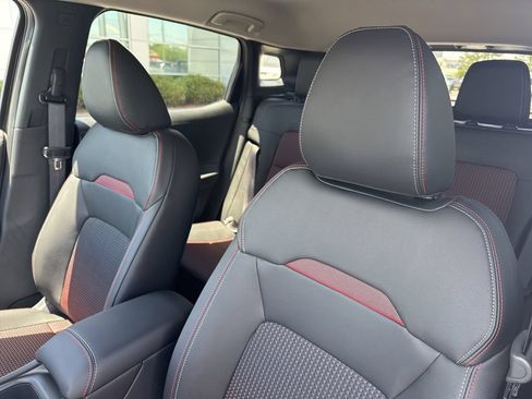 New 2026 Nissan Kicks SR FWD image 11