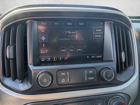Used 2019 Chevrolet Colorado ZR2 image 12