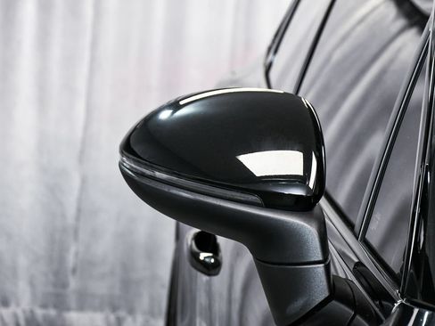 Used 2024 Porsche Cayenne AWD/4WD image 64