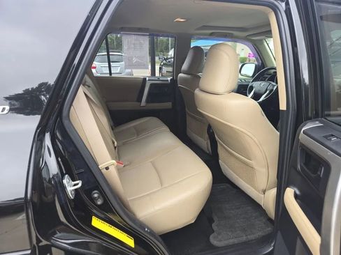 Used 2011 Toyota 4Runner Limited image 5