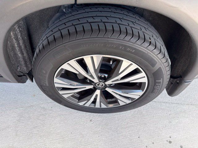 Used 2021 Nissan Rogue SV FWD image 20