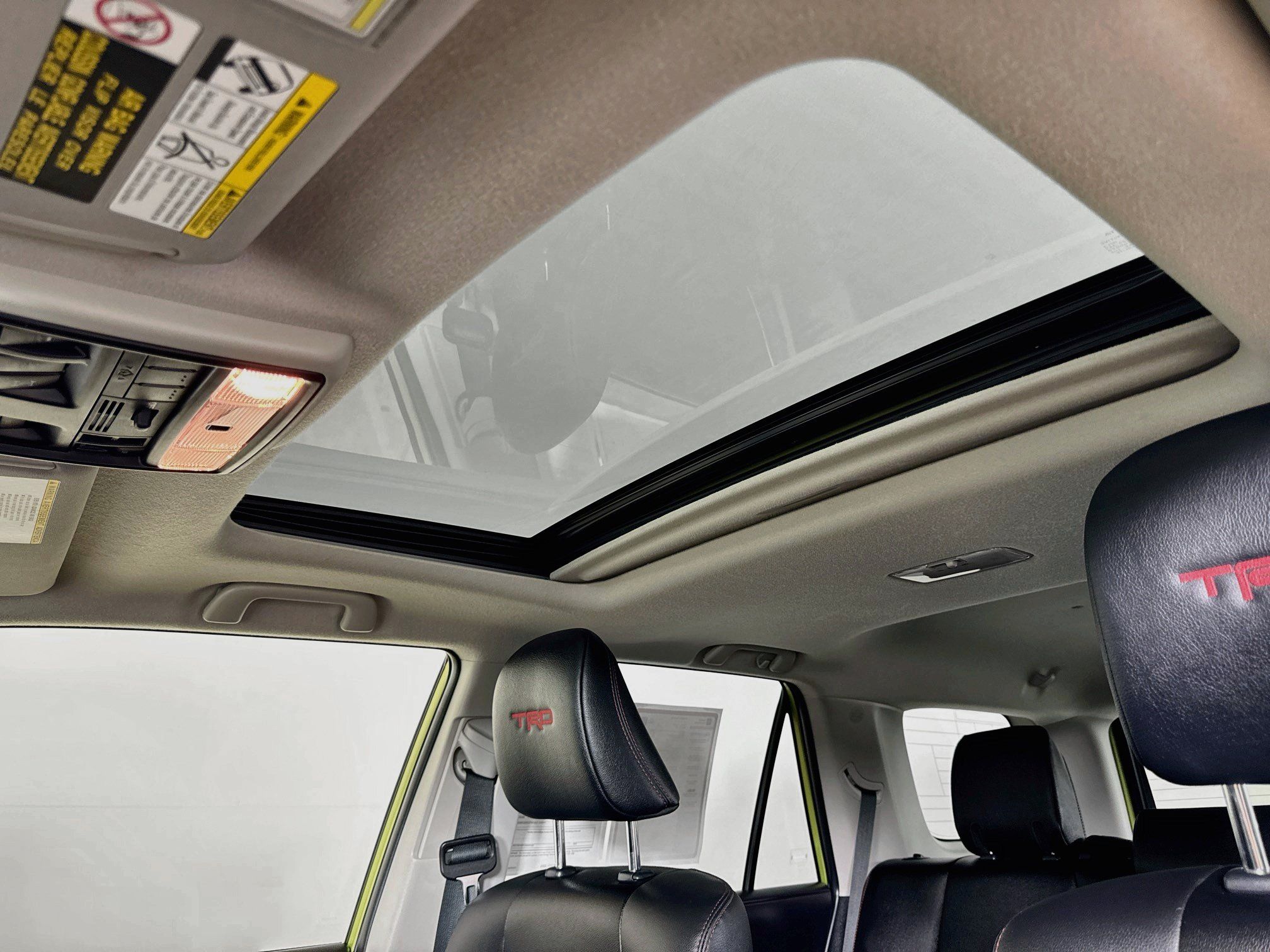 Certified 2023 Toyota 4Runner TRD Off-Road Premium w/ Moonroof Package AWD/4WD image 22
