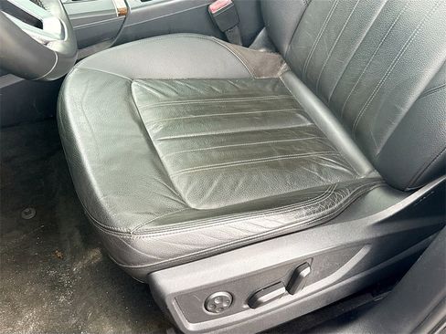 Used 2018 Audi Q5 2.0T Premium w/ Convenience Package image 19