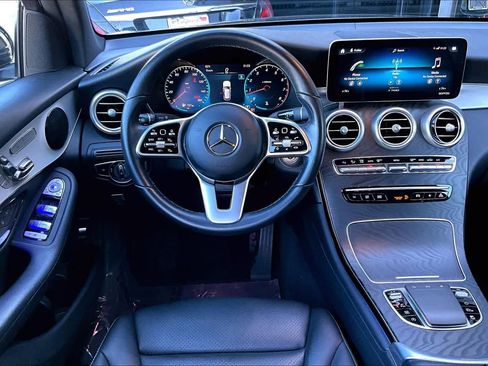Used 2022 Mercedes-Benz GLC 300 image 6
