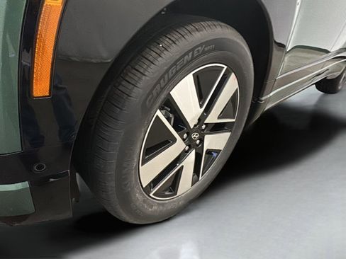 New 2026 Hyundai Ioniq 9 SEL image 4