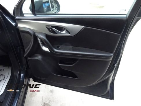 Used 2020 Chevrolet Blazer LT image 29