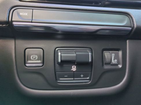 Used 2023 Cadillac Escalade Sport image 31