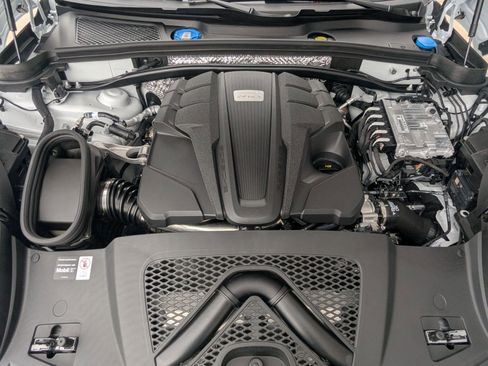 New 2026 Porsche Macan S AWD/4WD image 28