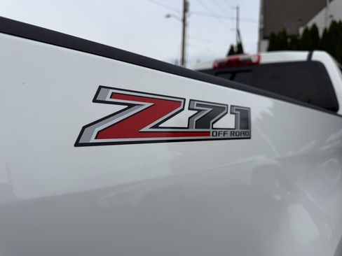 Used 2019 Chevrolet Colorado Z71 image 18