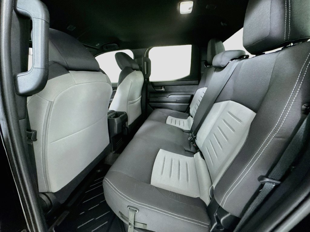 Used 2024 Toyota Tacoma TRD Sport AWD/4WD image 21