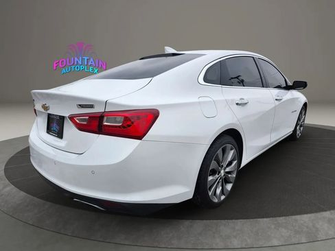 Used 2018 Chevrolet Malibu Premier w/ Premier Sun and Wheel Package image 5