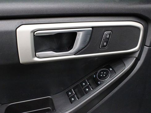 Used 2023 Ford Explorer 4WD Police Interceptor w/ Ultimate Wiring Package image 14