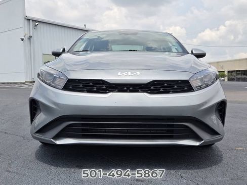 Used 2024 Kia Forte LXS FWD image 8