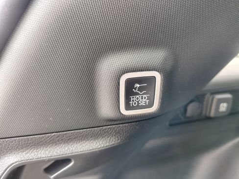 New 2026 Jeep Grand Cherokee Altitude image 14