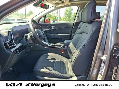 Certified 2025 Kia Sportage SX Prestige AWD/4WD image 11