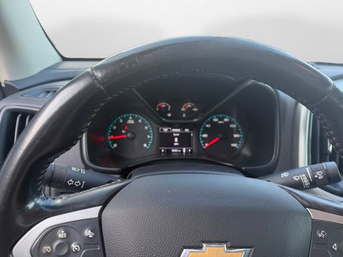 Used 2021 Chevrolet Colorado LT w/ Fleet Safety Package RWD image 11