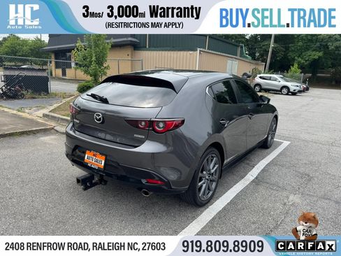 Used 2022 MAZDA MAZDA3 s FWD image 5