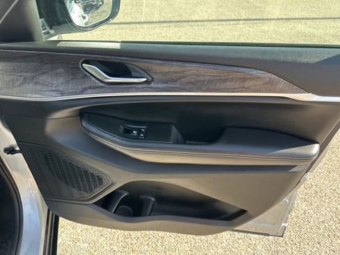 Certified 2024 Jeep Grand Cherokee L Limited w/ Luxury Tech Group II image 54