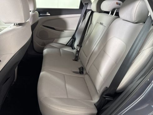Certified 2021 Hyundai Tucson Value FWD image 15
