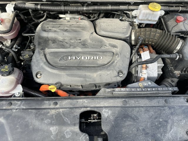 Used 2024 Chrysler Pacifica Limited FWD image 19