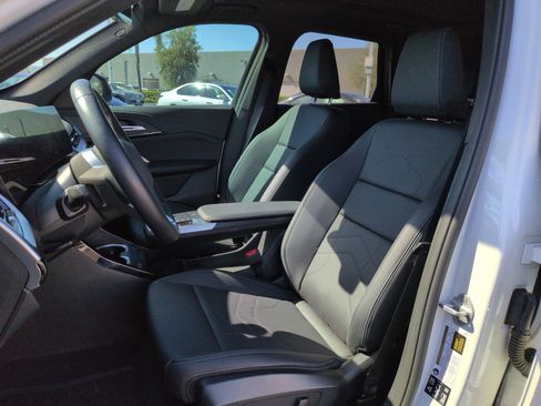 Used 2025 BMW X1 xDrive28i w/ Technology Package image 16