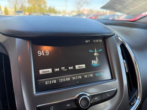 Used 2017 Chevrolet Cruze LT image 24