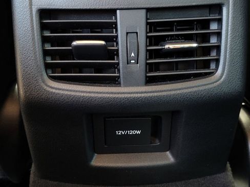 Used 2017 Lexus GS 200t F Sport image 35