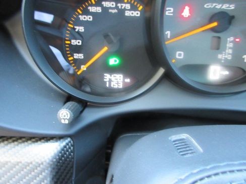 Used 2023 Porsche 718 Cayman GT4 RS image 8