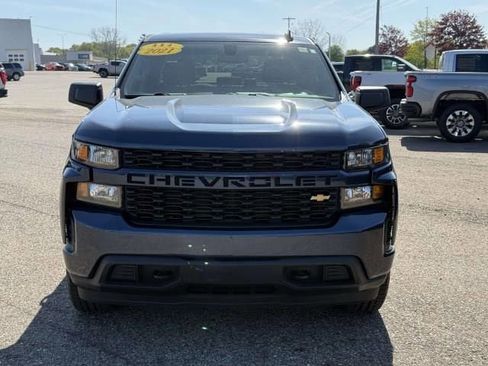 Used 2021 Chevrolet Silverado 1500 Custom AWD/4WD image 3