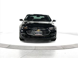 Used 2017 Chevrolet Malibu LT video 2