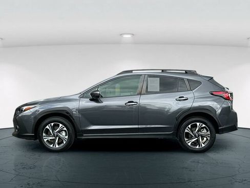 Used 2024 Subaru Crosstrek 2.0i Premium w/ Popular Package #3 AWD/4WD image 3
