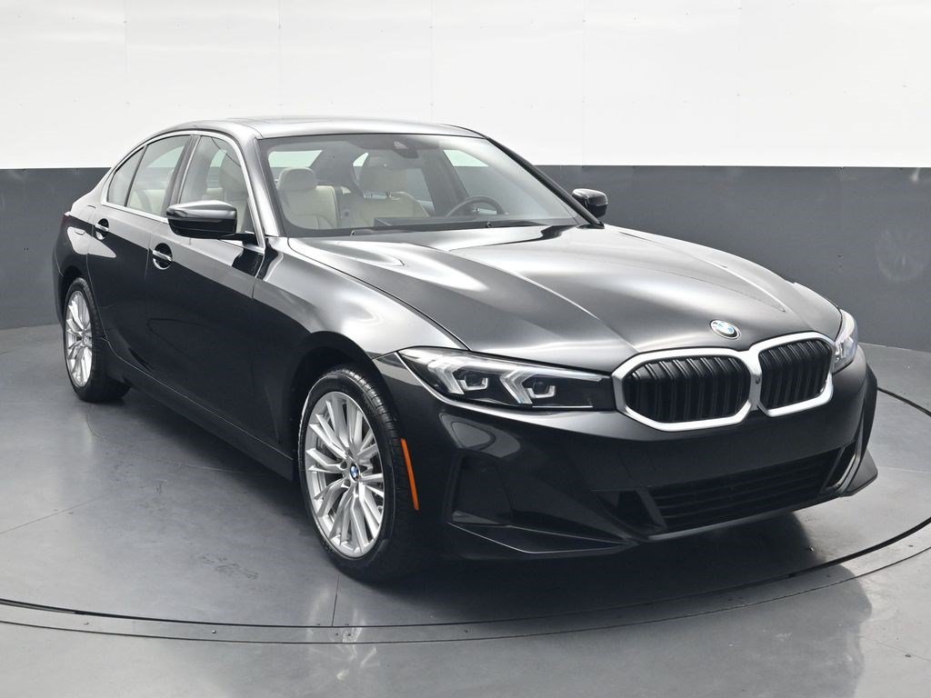 Used 2024 BMW 330i Sedan w/ Convenience Package RWD image 2