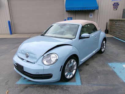 Used 2013 Volkswagen Beetle 2.5