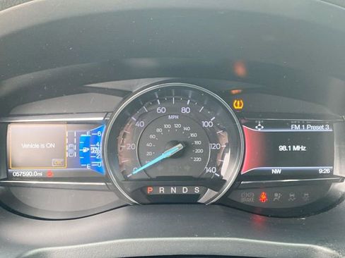 Used 2018 Ford Explorer Limited w/ Equipment Group 301A AWD/4WD image 11