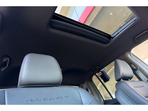 Used 2023 Honda Ridgeline Black Edition image 18