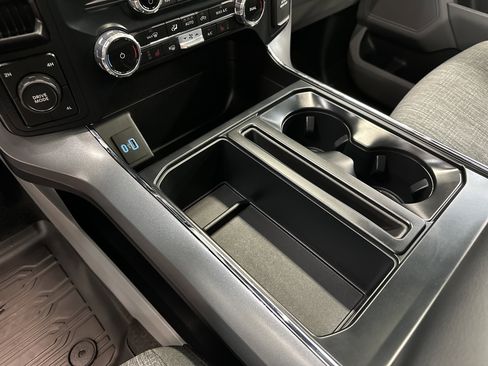 Certified 2023 Ford F150 XLT w/ Equipment Group 302A High image 31