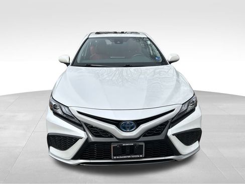 Used 2021 Toyota Camry XSE w/ Cold Weather Package image 9