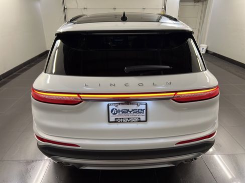 New 2026 Lincoln Corsair Premiere image 5