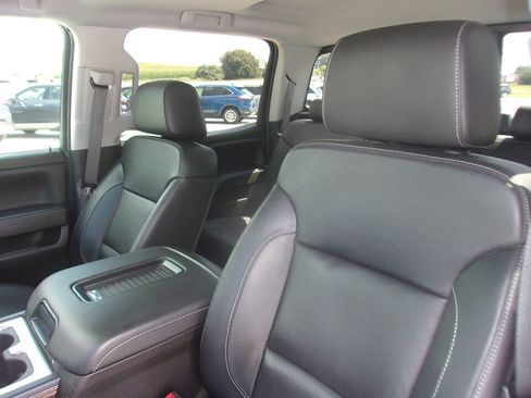 Used 2018 GMC Sierra 1500 SLT AWD/4WD image 13