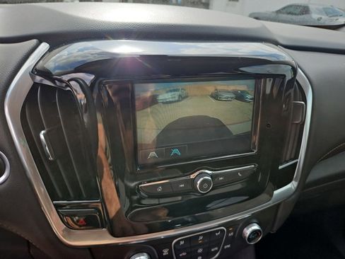 Used 2019 Chevrolet Traverse LS FWD image 21