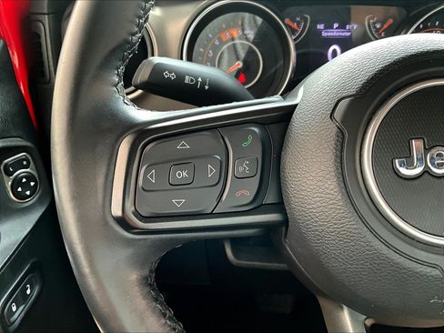 Used 2022 Jeep Wrangler Unlimited Sport AWD/4WD image 11