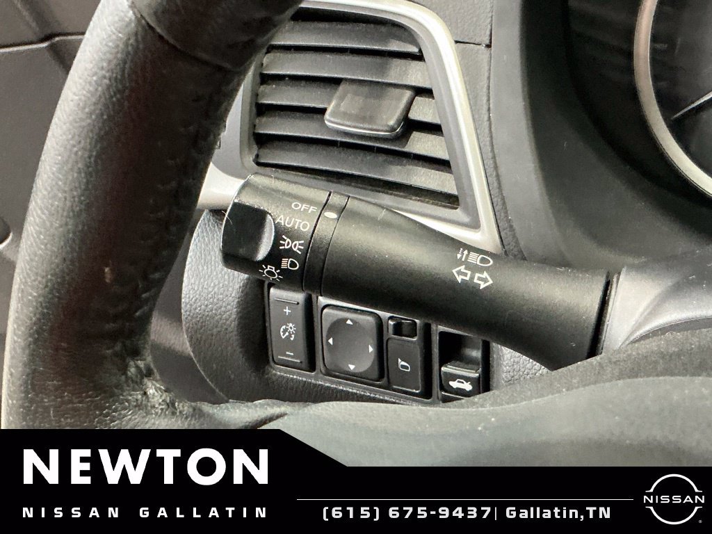 Used 2019 Nissan Sentra SV FWD image 25