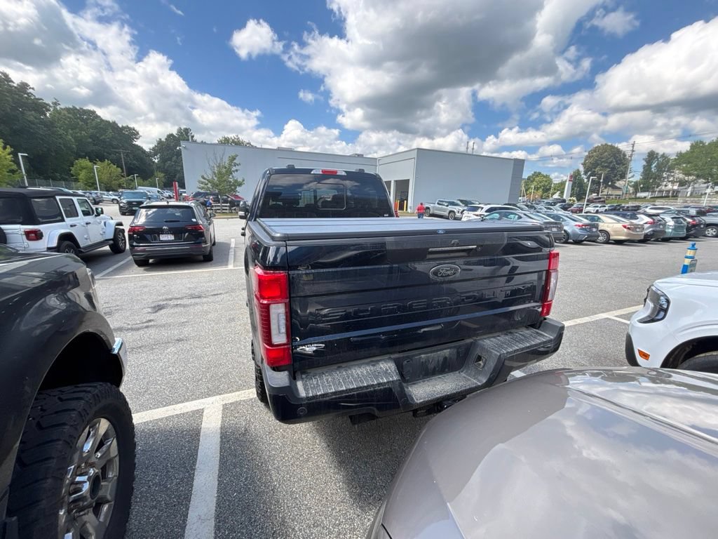 Used 2022 Ford F250 Lariat w/ Black Appearance Package AWD/4WD image 6