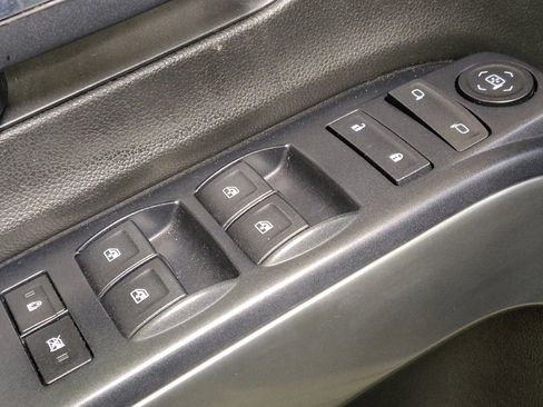 Used 2018 Chevrolet Silverado 1500 LT w/ LT Eassist Package image 27