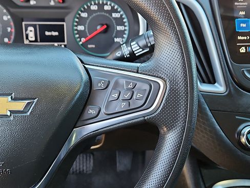 Used 2024 Chevrolet Malibu LT image 18