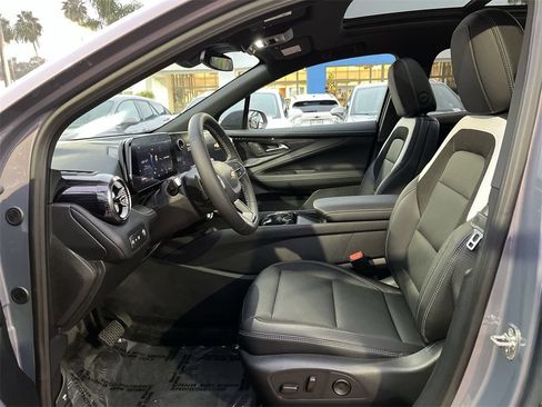 New 2026 Chevrolet Blazer EV LT FWD image 19