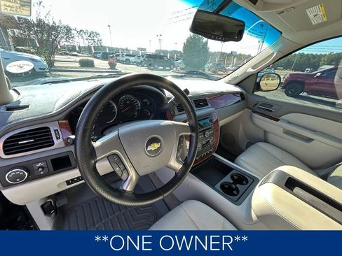 Used 2012 Chevrolet Suburban LT w/ All-Star Edition image 2