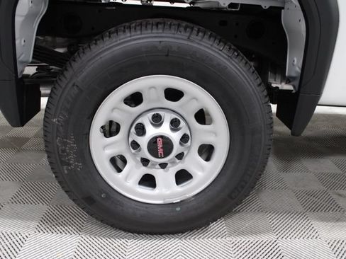 New 2026 GMC Sierra 2500 Pro w/ Convenience Package AWD/4WD image 44