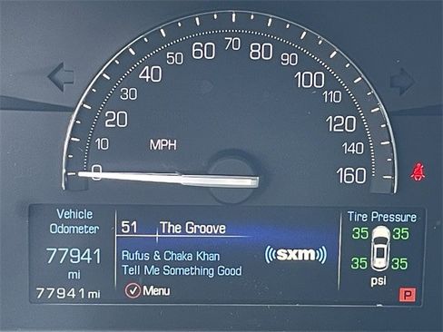 Used 2018 Cadillac XT5 Luxury w/ Driver Awareness Package image 15