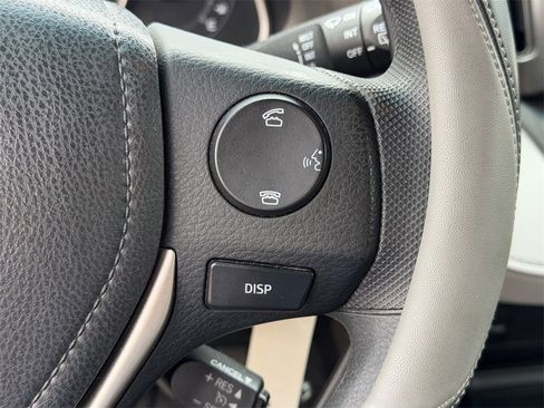 Used 2015 Toyota RAV4 LE image 22